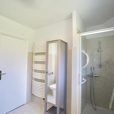 Ty Ma Bro Apartment *